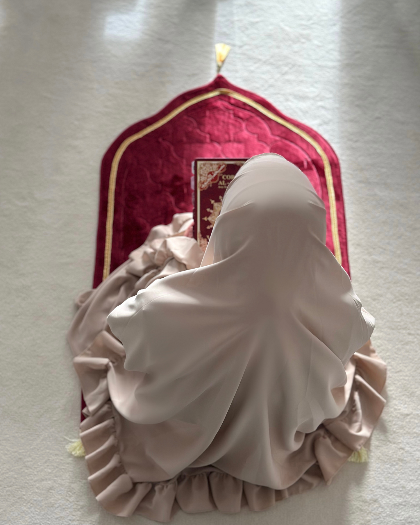 Tapis de prière bordeaux