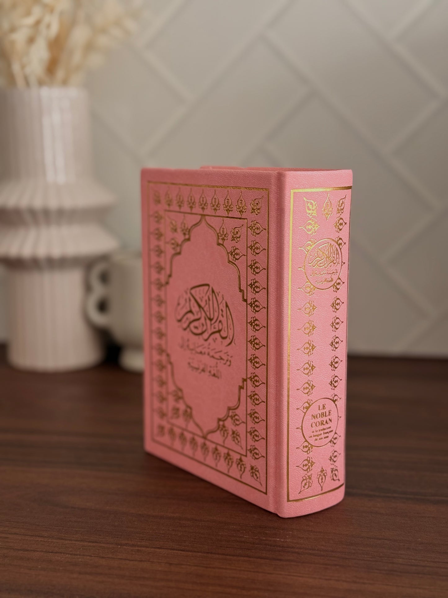 Coran rose Français/Arabe • Édition Sana + Onglets sourates plastifiés