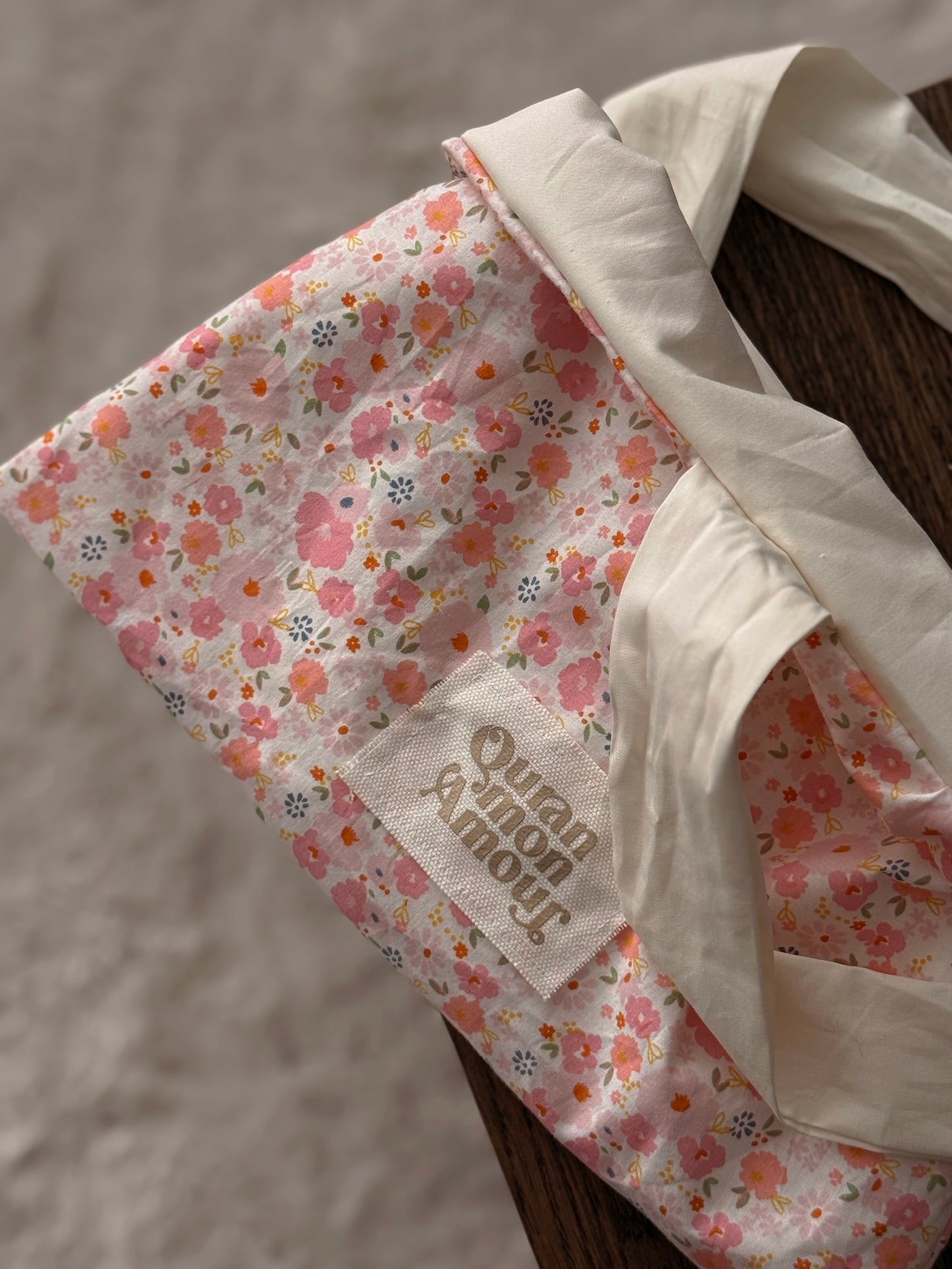 Pochette • Flowers