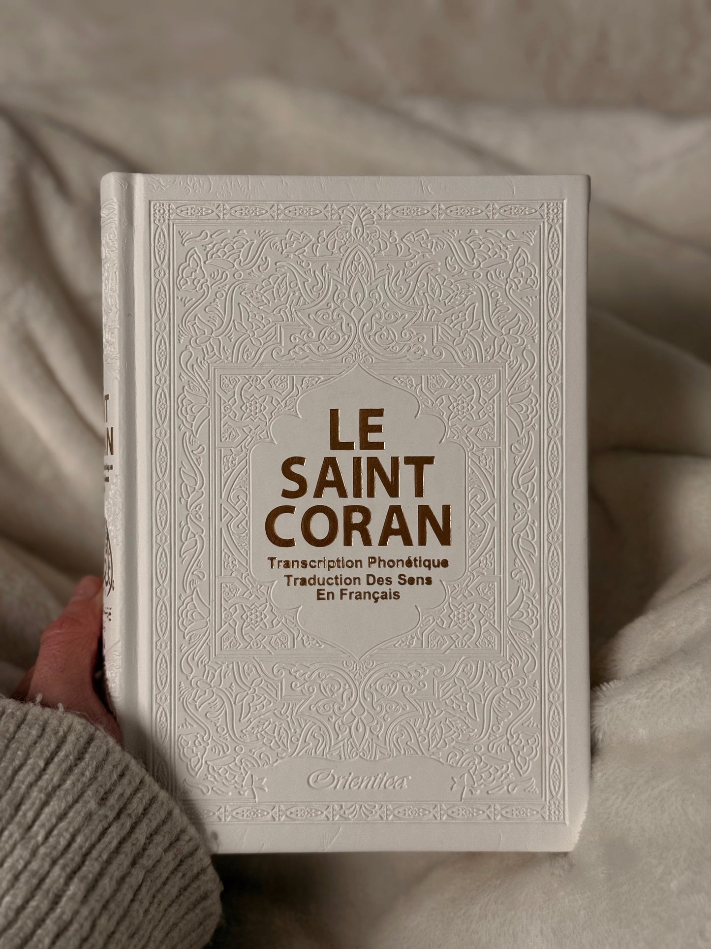 Coran simili cuir blanc phonetique/francais/arabe + Onglets sourates