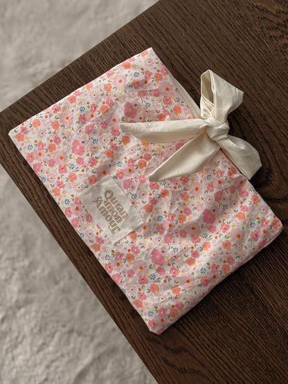 Pochette • Flowers