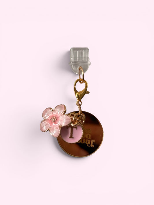 Cache-poussière USB avec breloque fleur